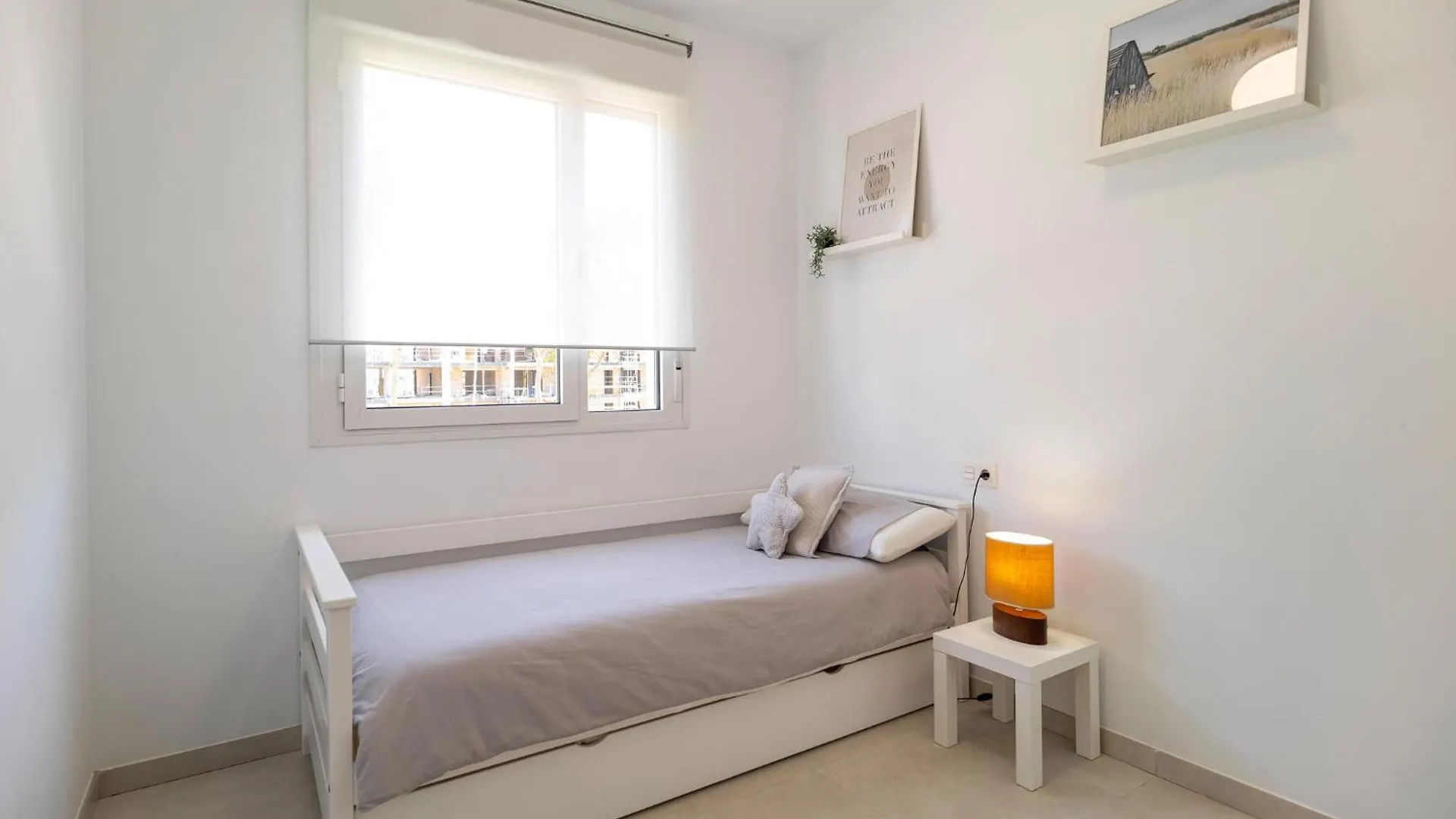 Beautiful Apartment In Chipiona 0*,