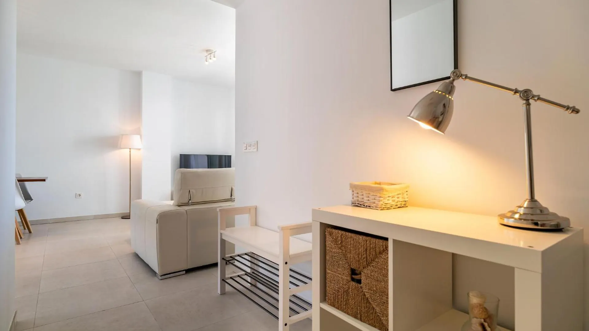 Beautiful Apartment In Chipiona