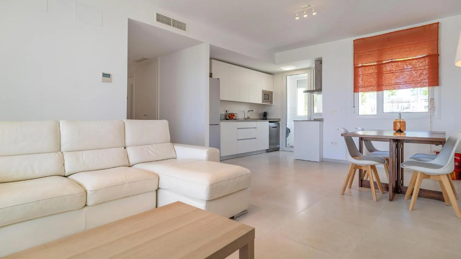 Beautiful Apartment In Chipiona
